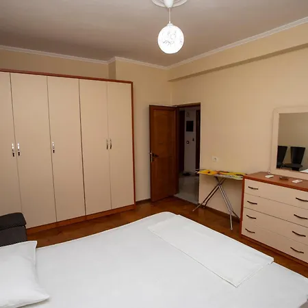 Olso Apartment Lushnje