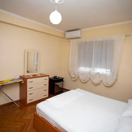 Apartment Olso Lushnje